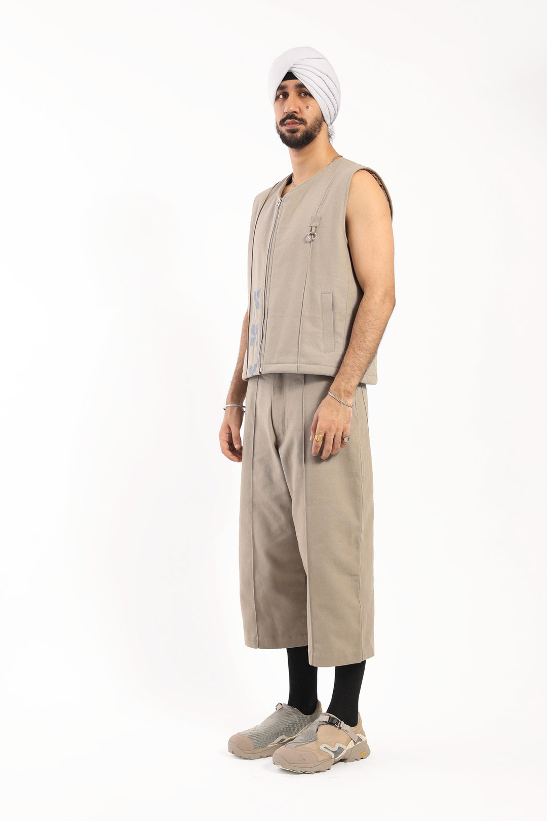 Light Grey Clover Uchi Pants