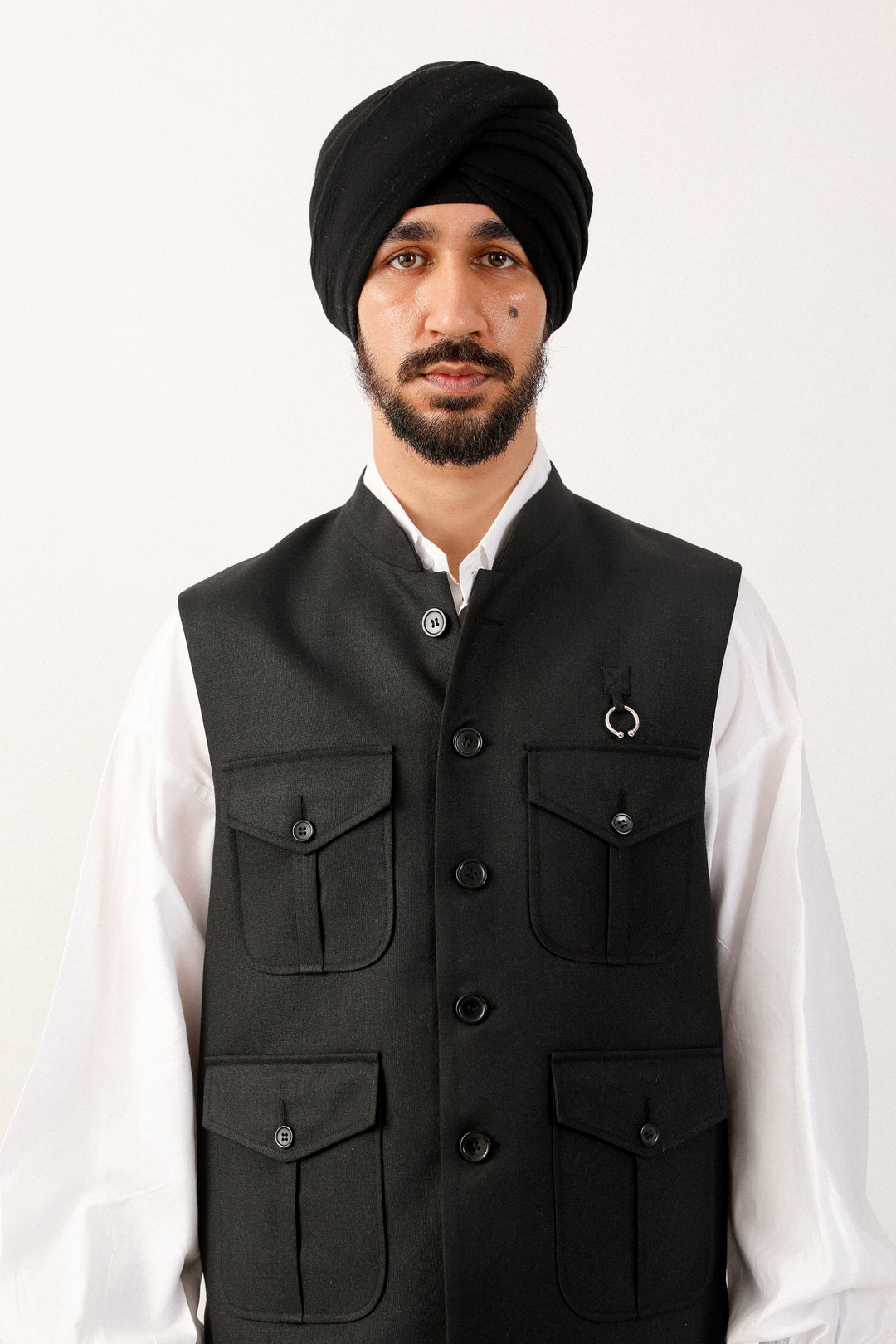 Black Chaar Vest