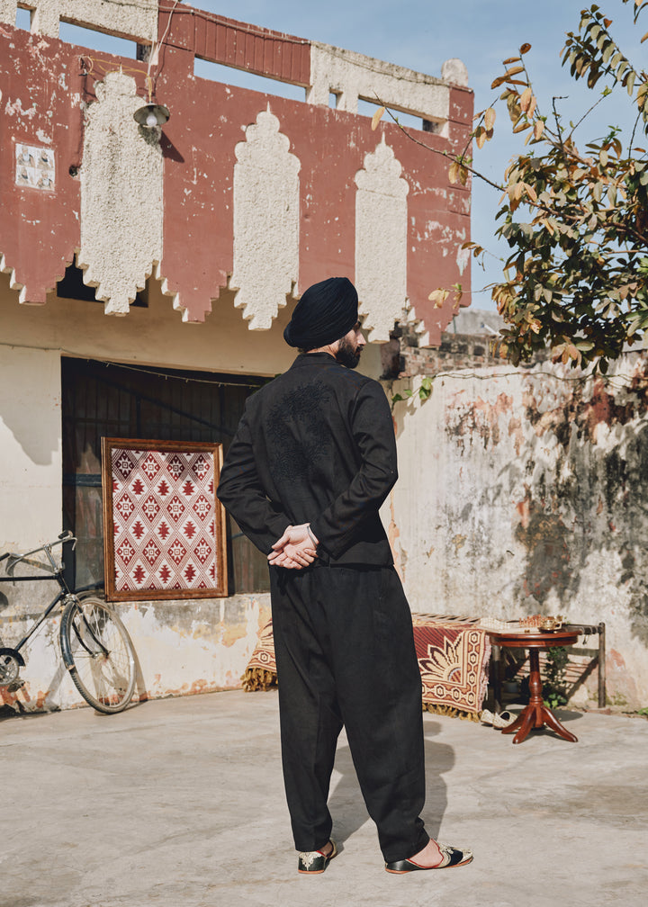 Black Smaat Salwar